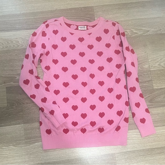 Heart Sweater - Picture 6 of 6